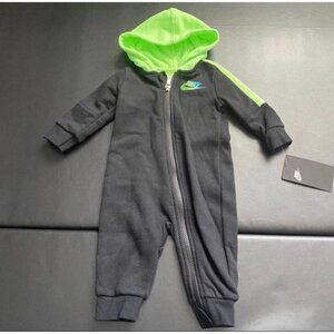 NWT Nike Hooded Romper Coverall Baby Boys Size 6M